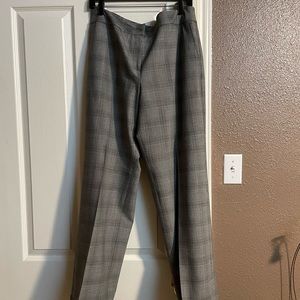 “Talbots” stretch/cuffed wool houndstooth pants. Size 14
